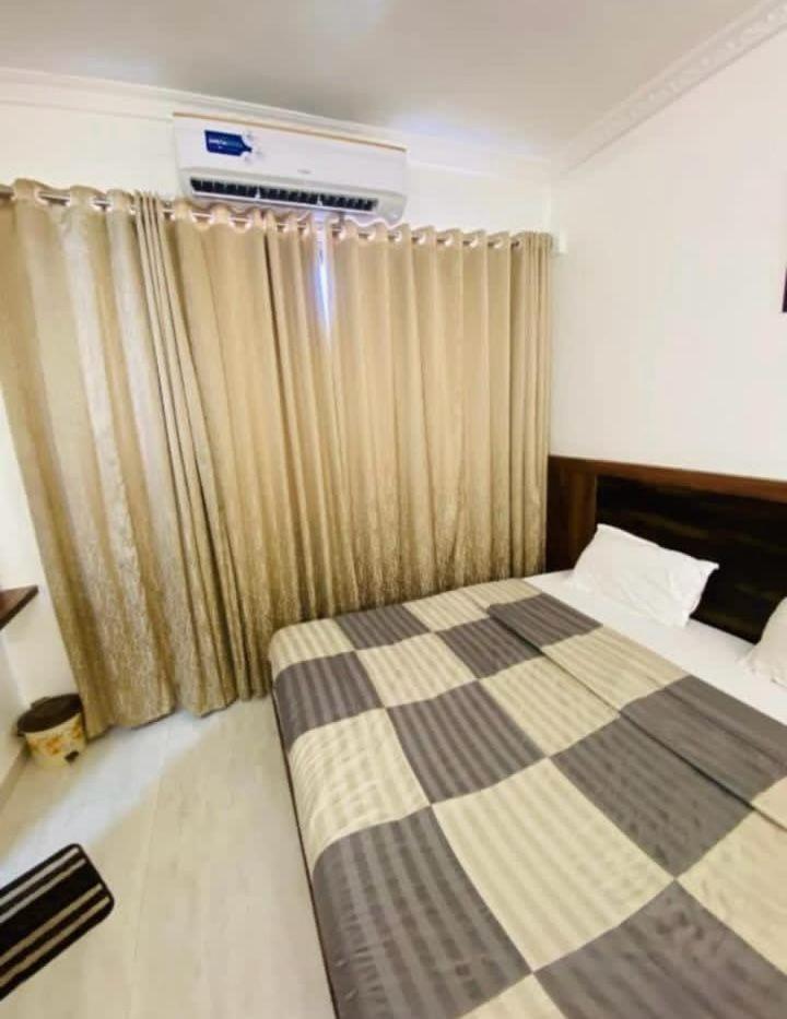 Hotel Shree Sai Shirdi Esterno foto